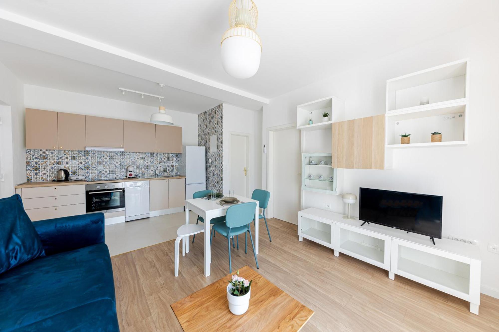 Apartment House Niko T With 6 *