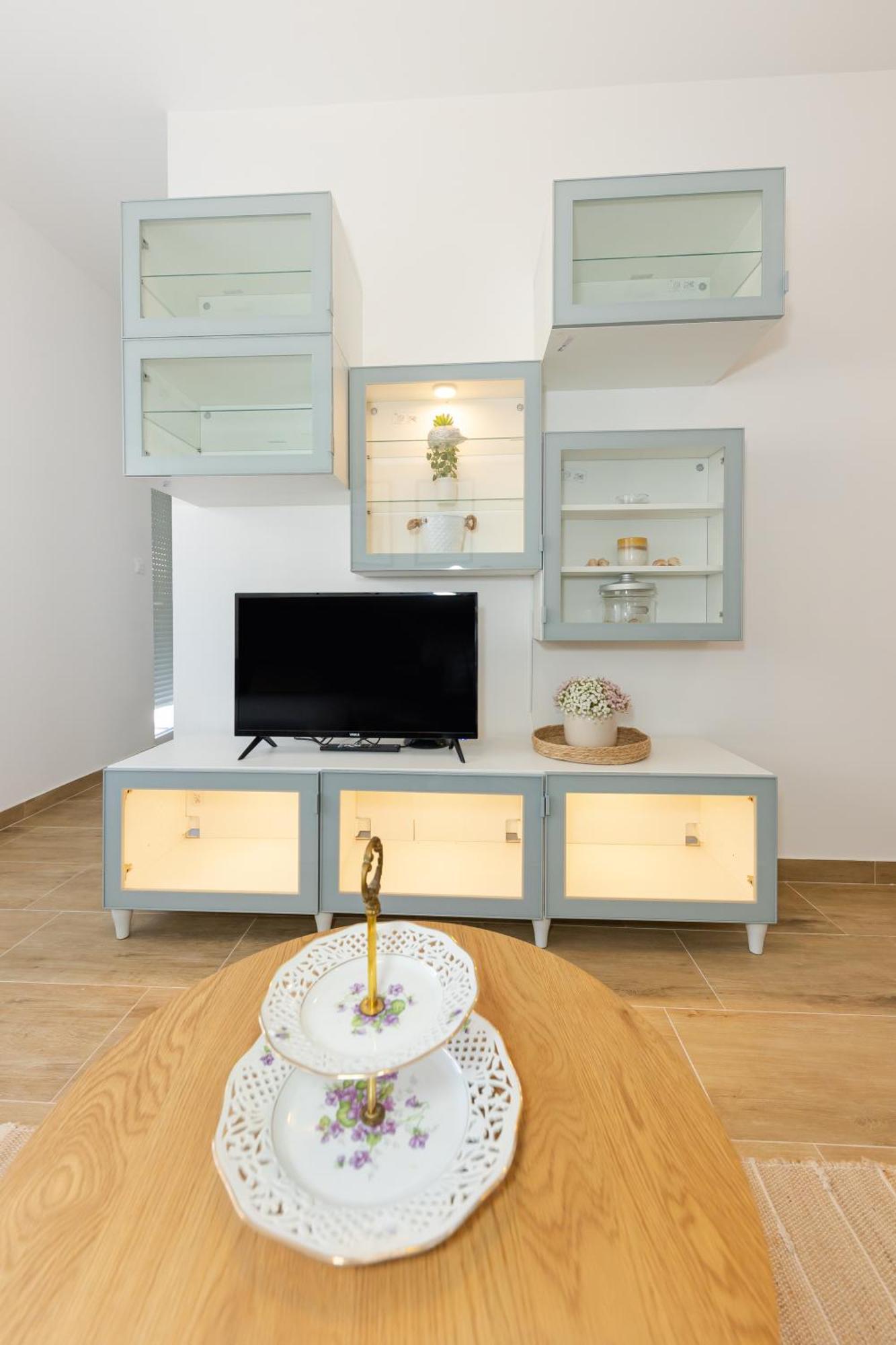 Apartamento House Niko T With 6 Split